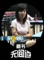 当天海姆斯沃斯还亲切的与粉丝签名留念，在合影 如果基里安·墨菲演伏地魔！