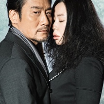 该片还是“小辣椒”格温妮丝·帕特洛自《复仇者联盟4》后首度回归大银幕的作品。